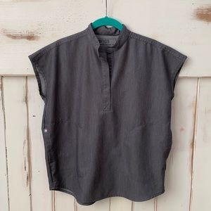 Figs Rafaela Scrub Top in Graphite